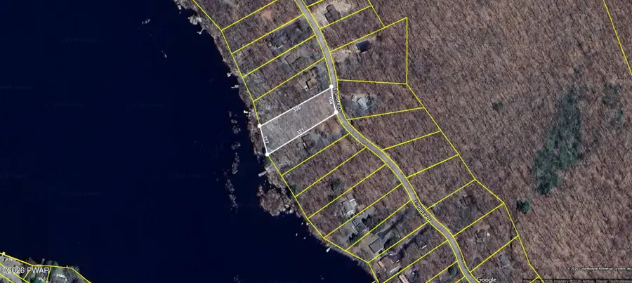 1E16 E Shore Drive, Hawley, PA 18428 - #3