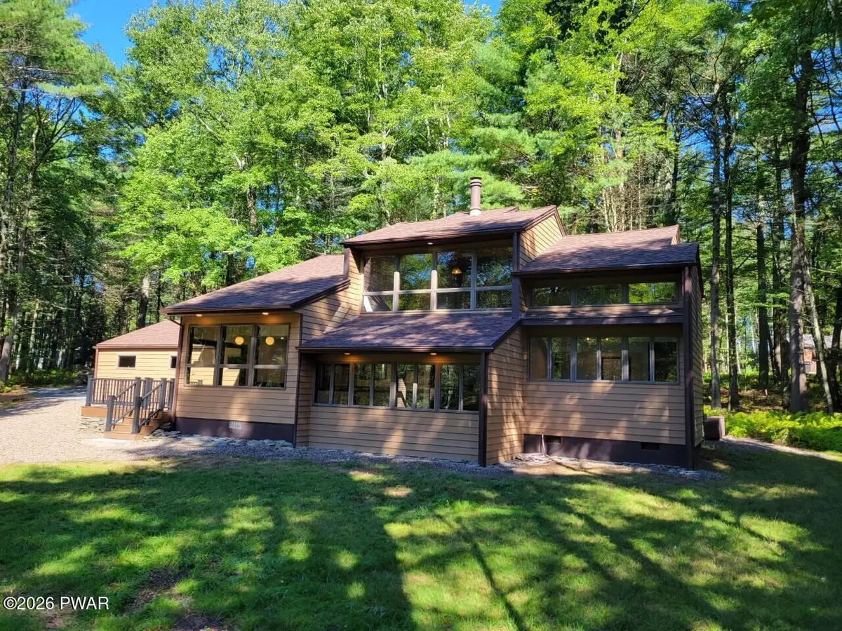 560 Rt 739, Hawley, PA 18428 - #1