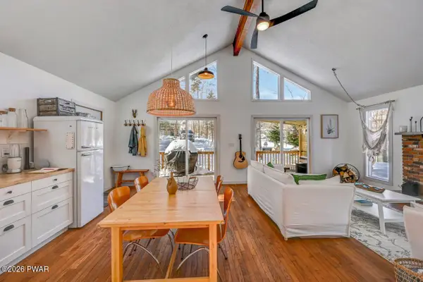 1186 Commanche Circle, Lake Ariel, PA 18436