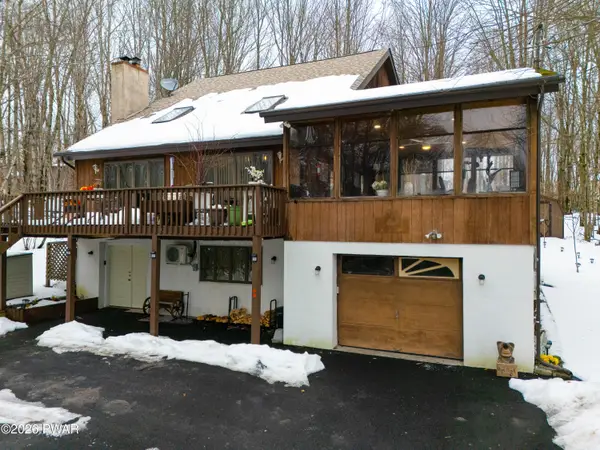 30 N Gate Court S, Lake Ariel, PA 18436