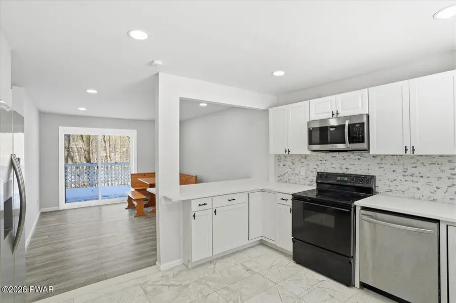 113 Regent Street, Bushkill, PA 18324 - #2