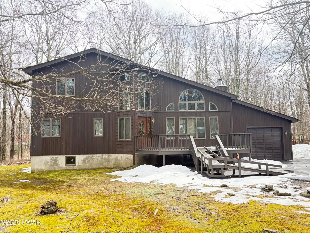 806 Gaskin Court, Lords Valley, PA 18428 - #1