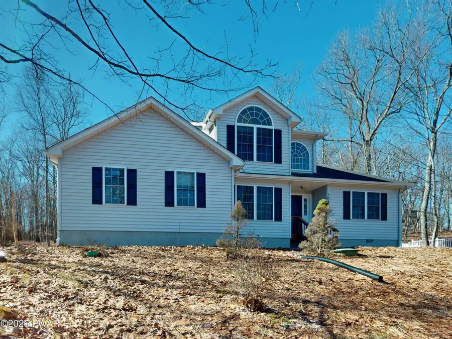 104 Shannon Court, Bushkill, PA 18324 - #2