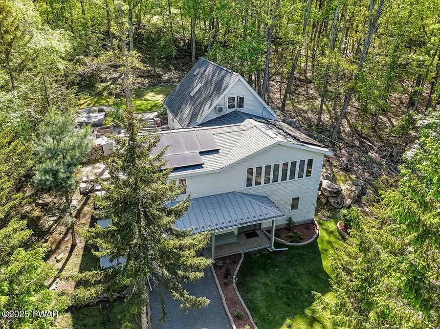 139 Bluestone Drive, Lords Valley, PA 18428 - #2