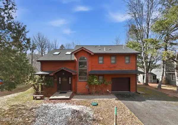115 Marina Village Lane, Greentown, PA 18426