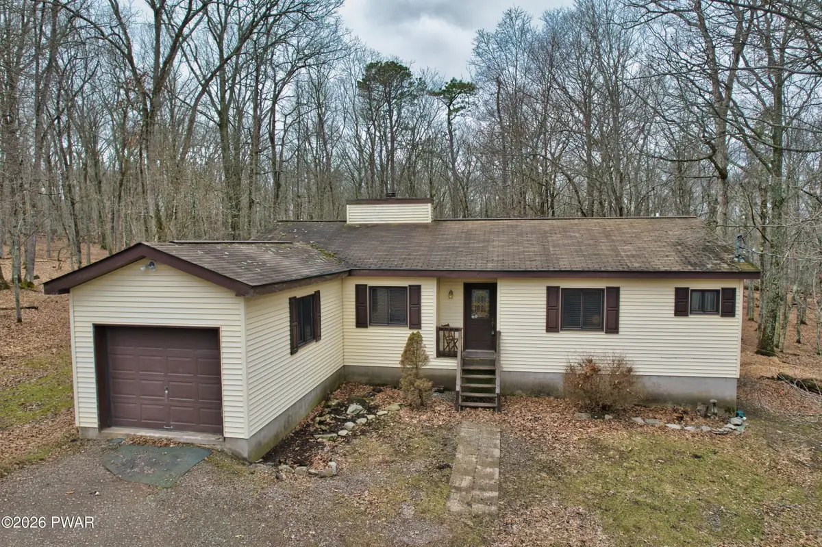 214 Lower Lakeview Drive, Hawley, PA 18428 - #1