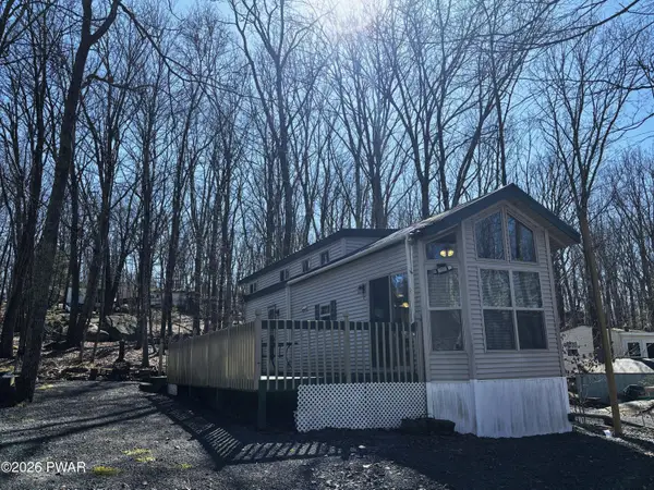 165 Beaver Lane, Shohola, PA 18458