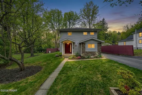 211 Spruce Street, Hawley, PA 18428