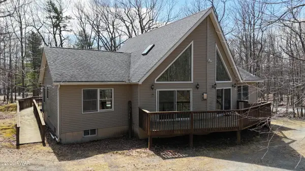 102 Loveland Drive, Tafton, PA 18464