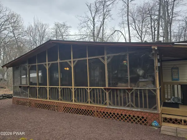 124 Mohican Drive, Shohola, PA 18458