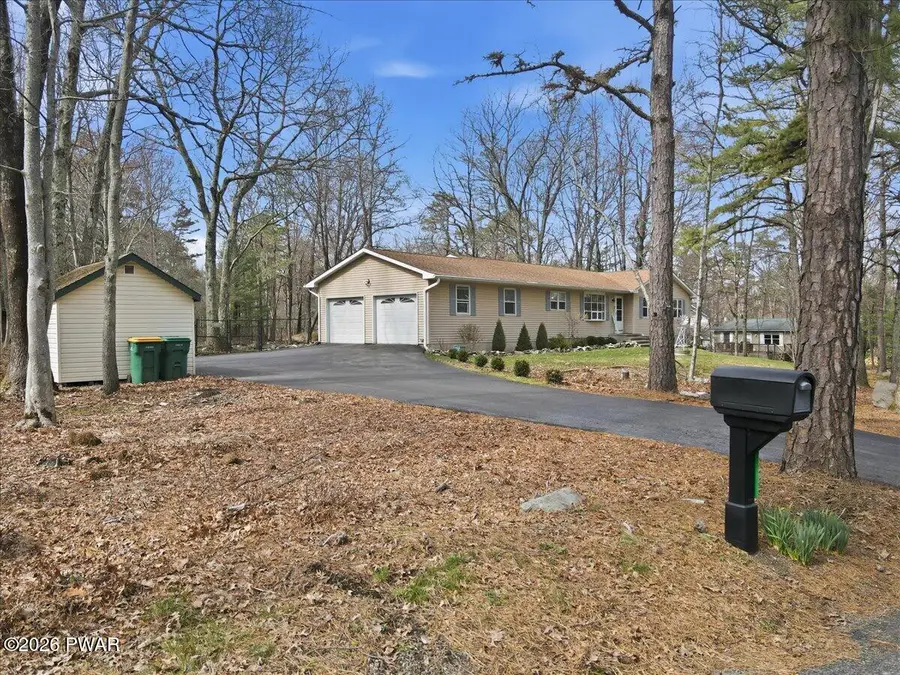 112 Green Chapel Lane, Cresco, PA 18326 - #2