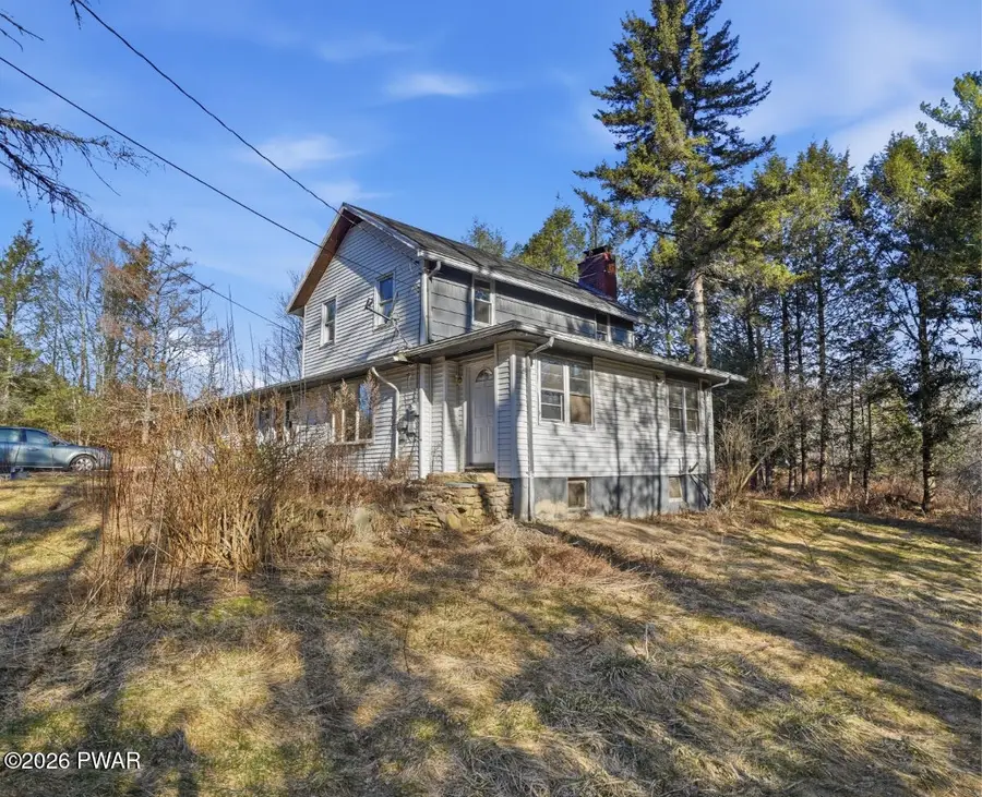 103 Ceramic Drive, Greentown, PA 18426 - #2