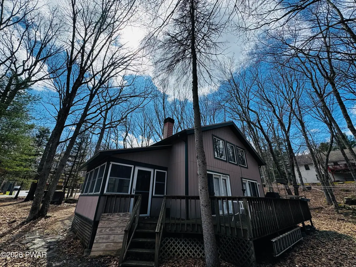 803 Round Up Court, Lords Valley, PA 18428 - #1