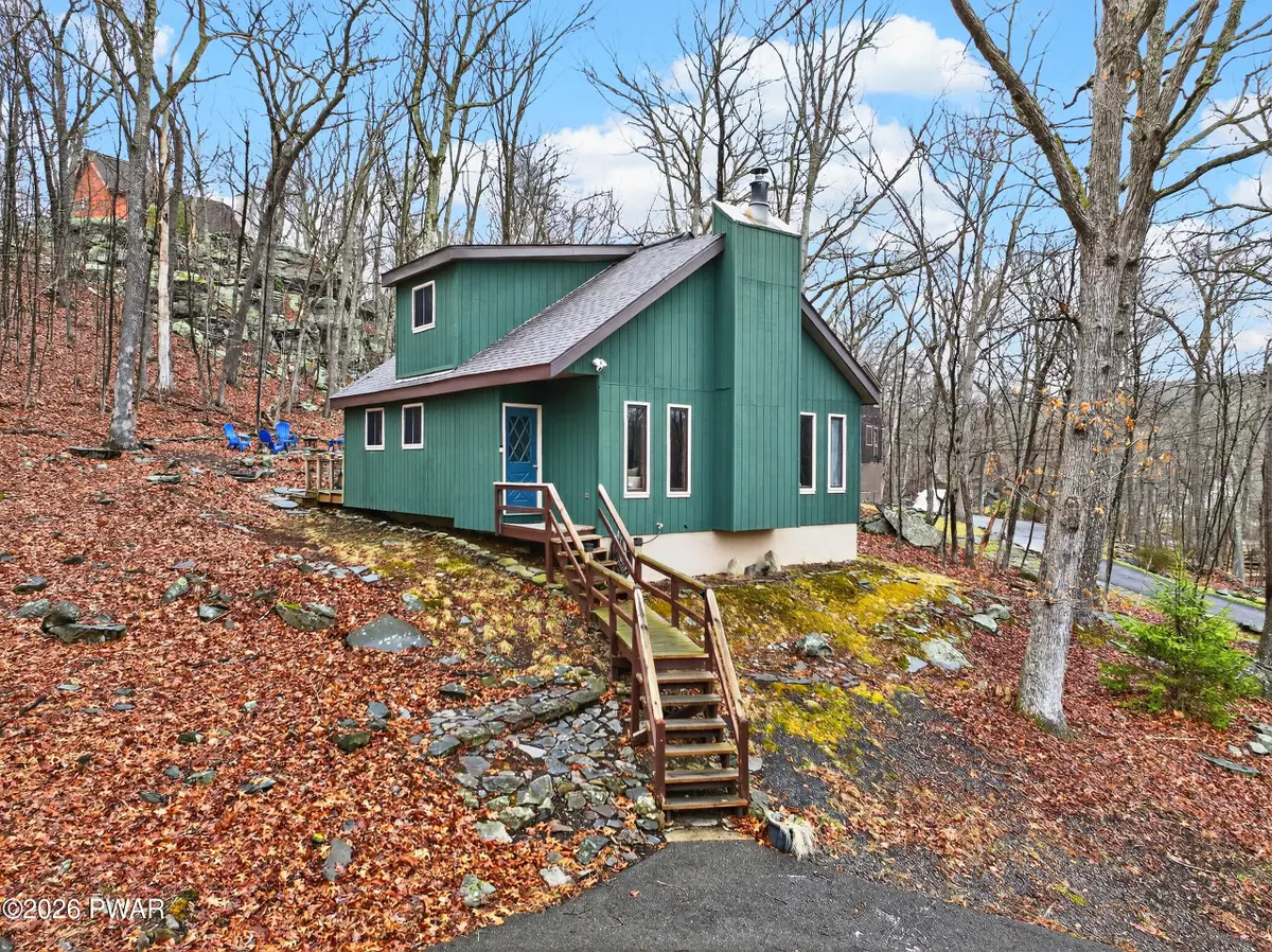 119 Bond Court, Bushkill, PA 18324 - #1