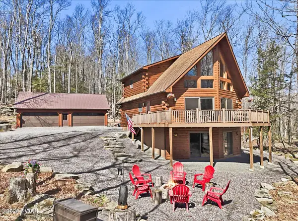 104 Libra Mew, Lake Ariel, PA 18436