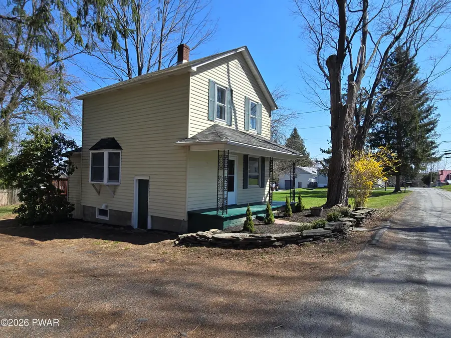 134 Florence Street, Waymart, PA 18472 - #2