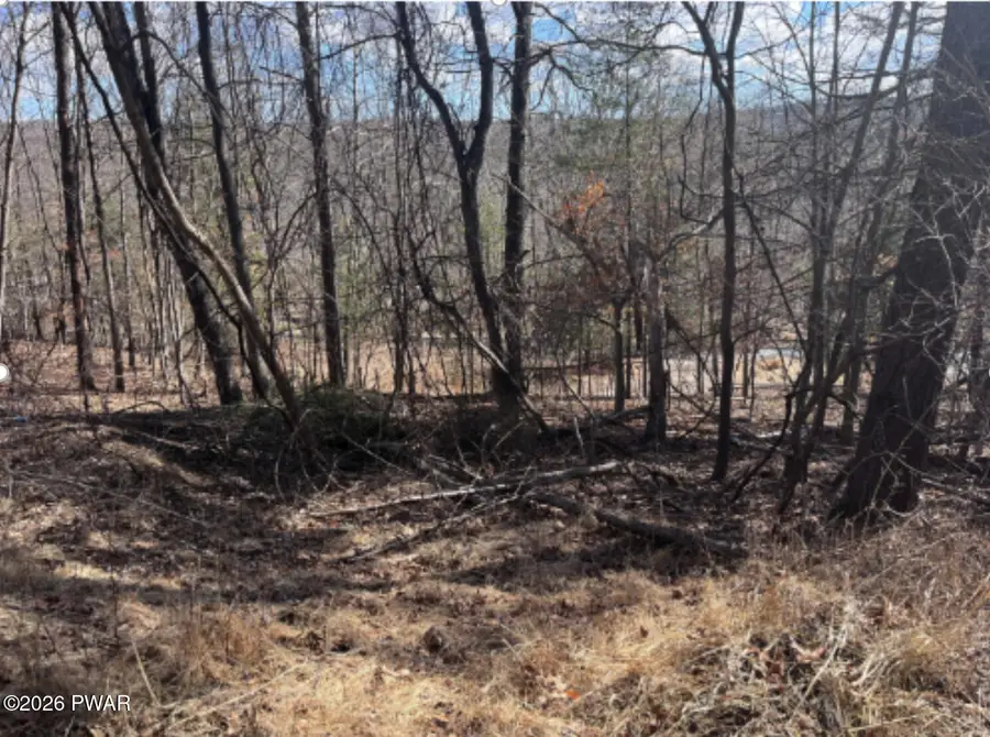 244 Acorn Circle, East Stroudsburg, PA 18302 - #2