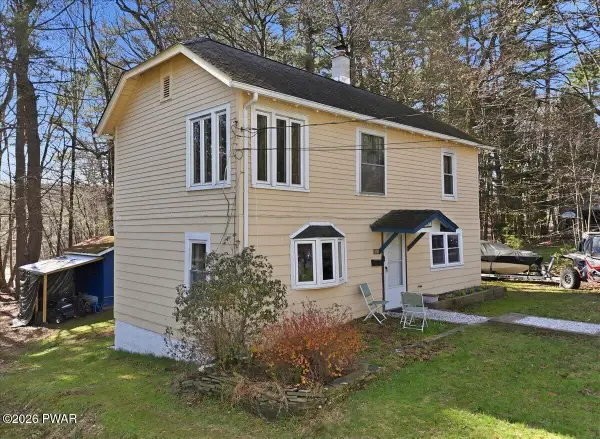 461 Woodland Avenue, Hawley, PA 18428