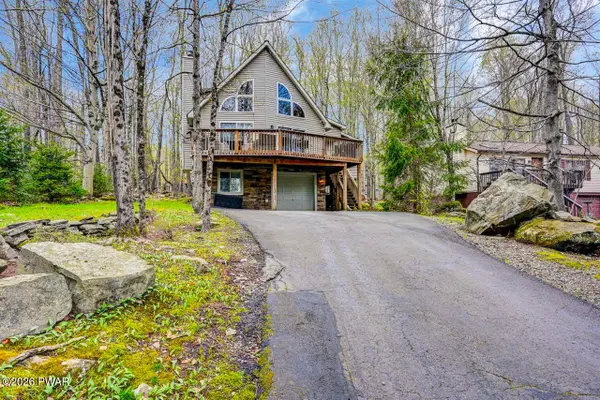 53 Cedarwood, Lake Ariel, PA 18436