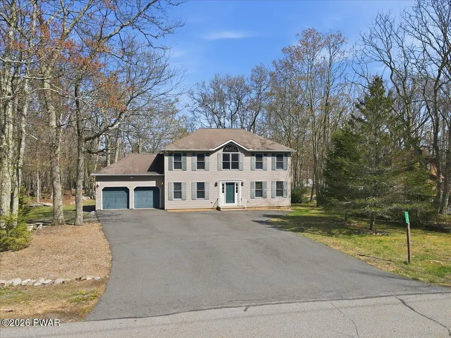 129 Hillcrest Drive, Hawley, PA 18428 - #2