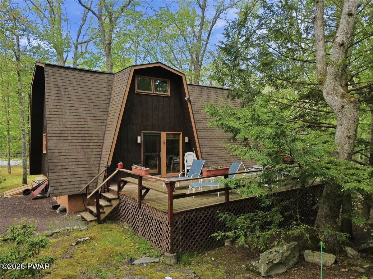 100 Heron Bay, Lords Valley, PA 18428 - #1