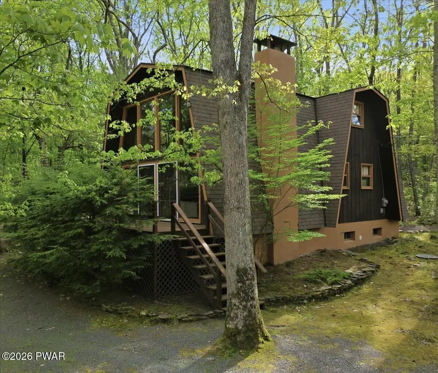 100 Heron Bay, Lords Valley, PA 18428 - #2