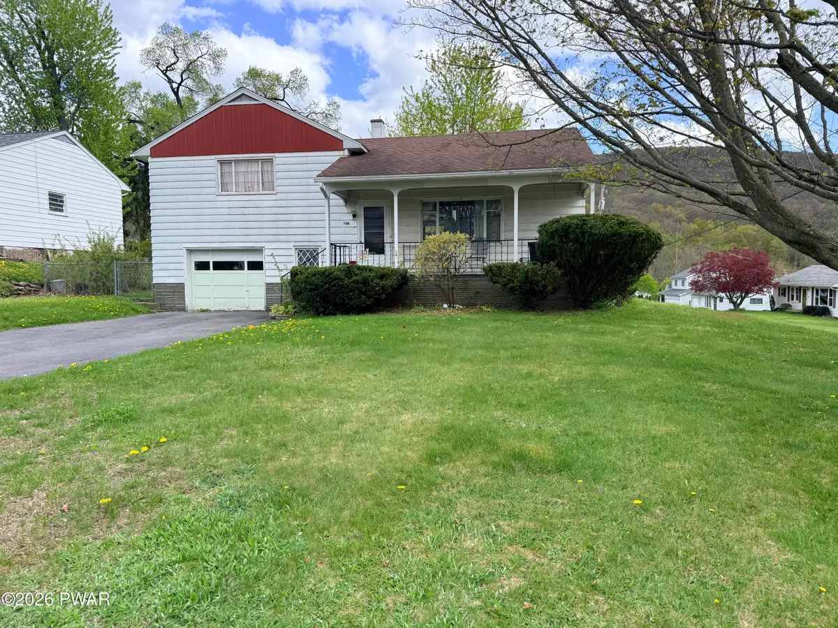 700 Layton Road, Chinchilla, PA 18411 - #1