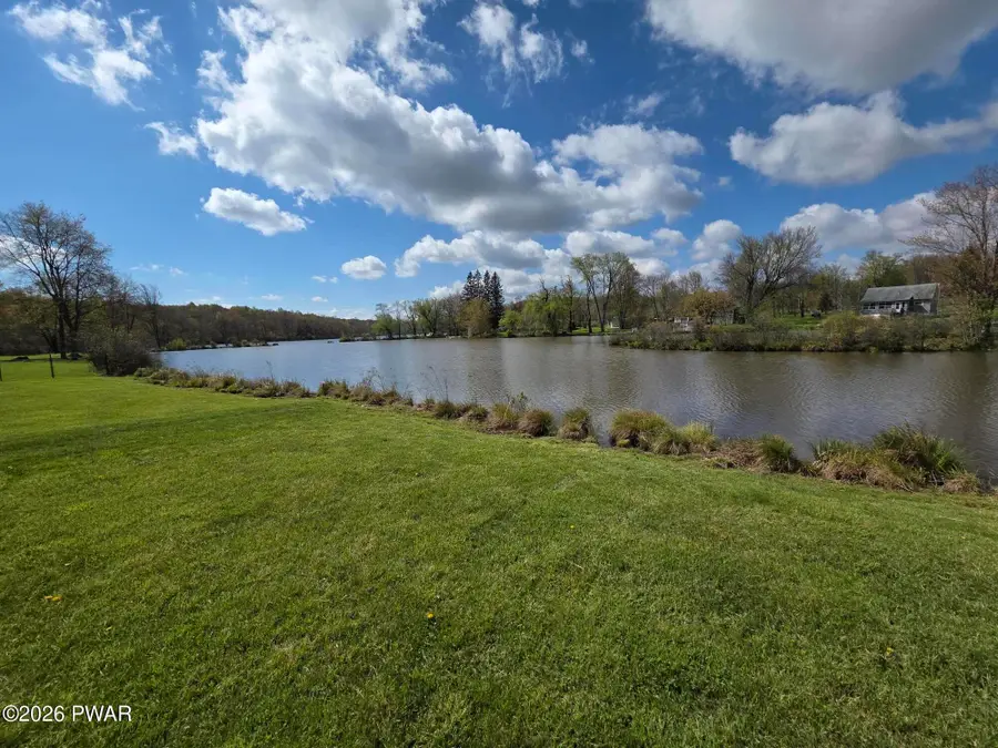131 Lake Quinn Road, Waymart, PA 18472 - #2