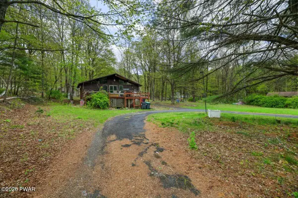 1151 Mink Trail, Bushkill, PA 18324