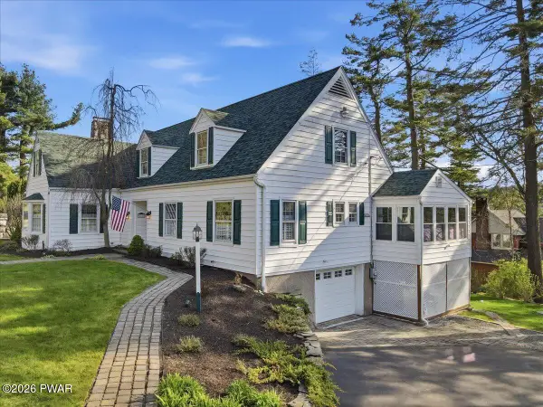 297 E Shore Drive, Lake Ariel, PA 18436