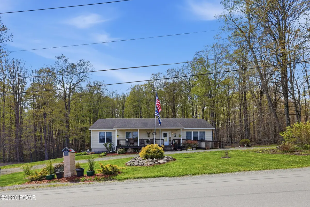 25 Schnakenberg Road, Equinunk, PA 18417 - #1