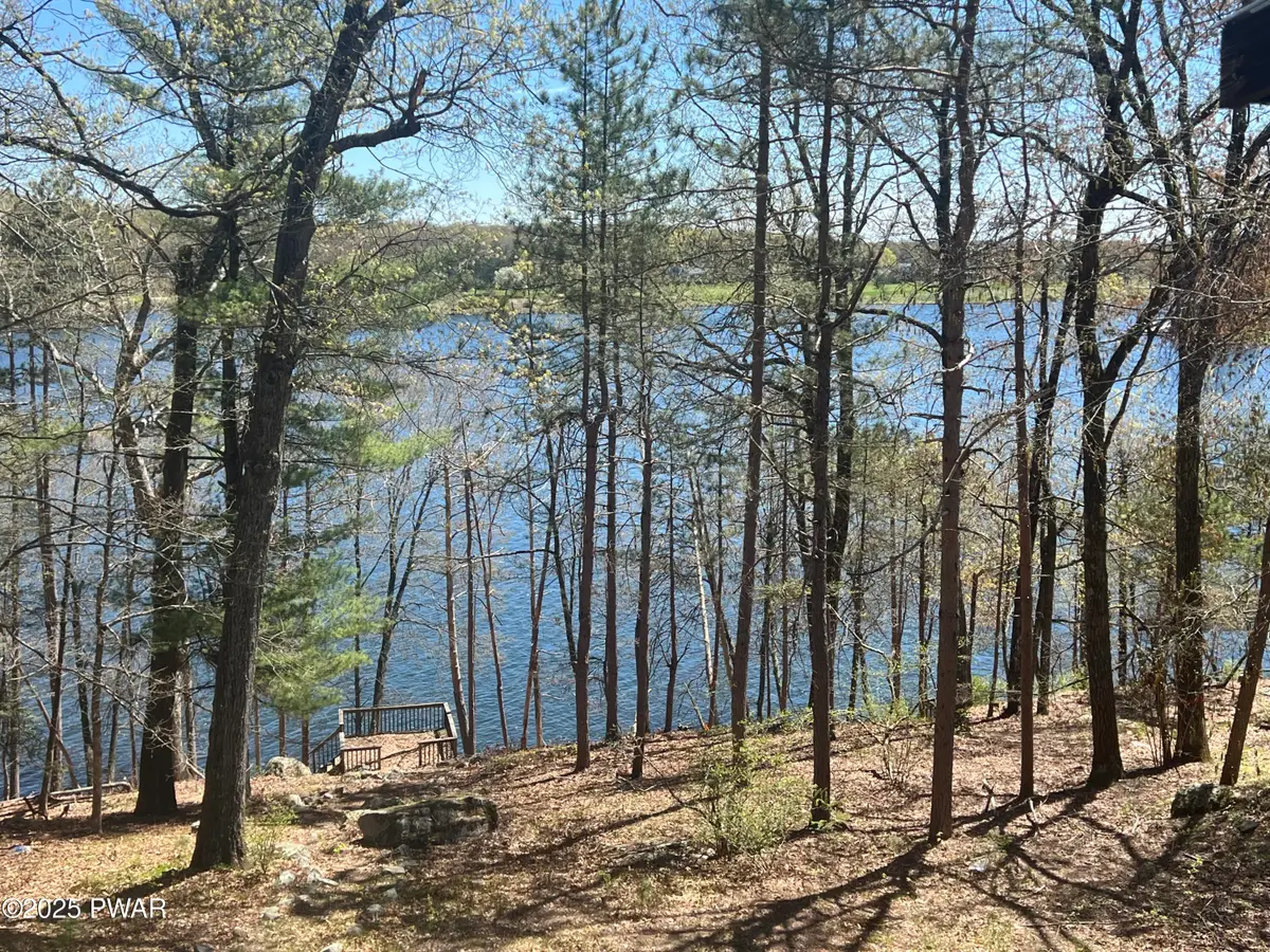 129 Waterview Drive, Lords Valley, PA 18428 - #1