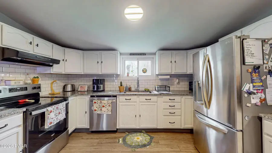 128 Franklin Avenue, Greenfield, PA 18407 - #3