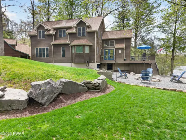 133 Laurel Hill Drive, Greentown, PA 18426