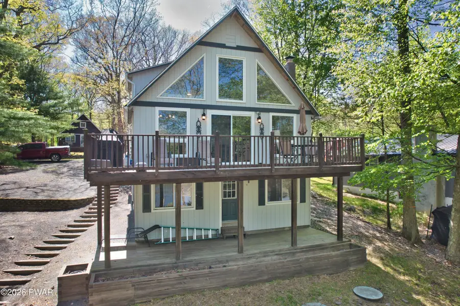 145 S Pond Circle, Dingmans Ferry, PA 18328 - #2