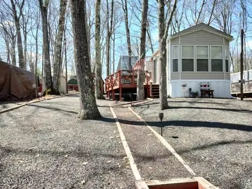 190 Forest Glen Drive, Milford, PA 18337