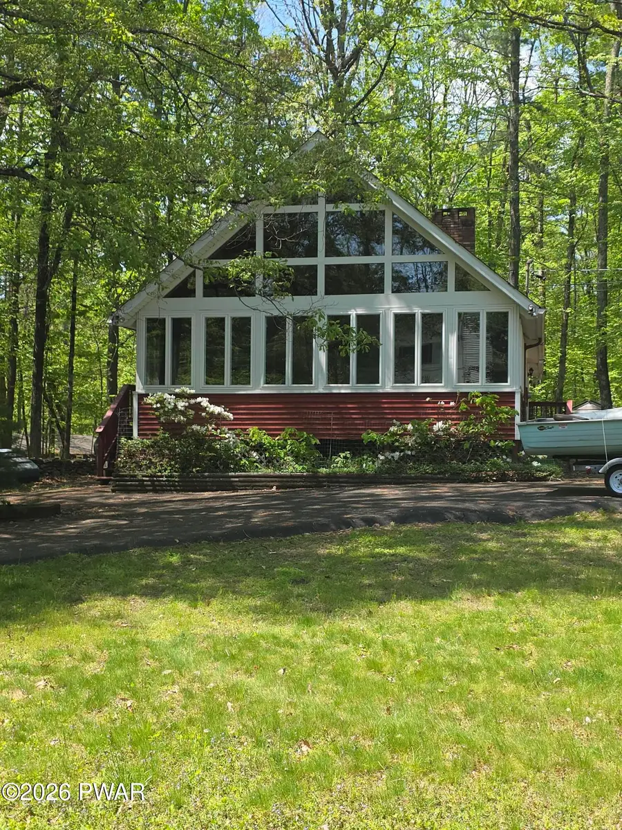 107 Fawn Lake Drive, Dingmans Ferry, PA 18328 - #2