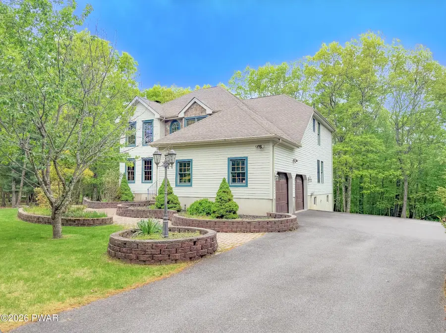 106 Quarry Ln., Tafton, PA 18464 - #2