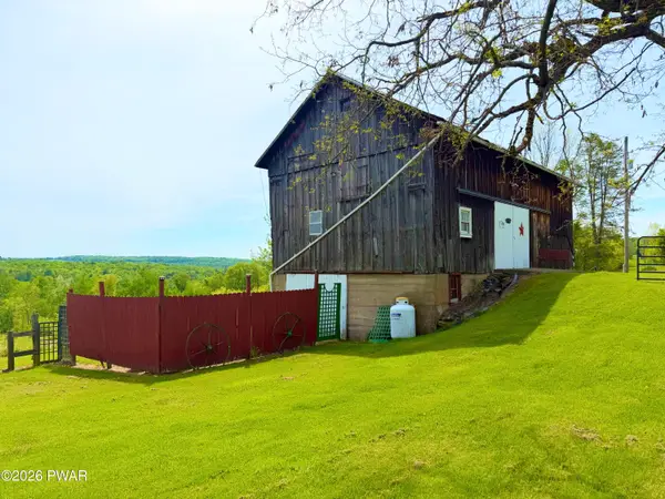 1298 Creamton Drive, Honesdale, PA 18431