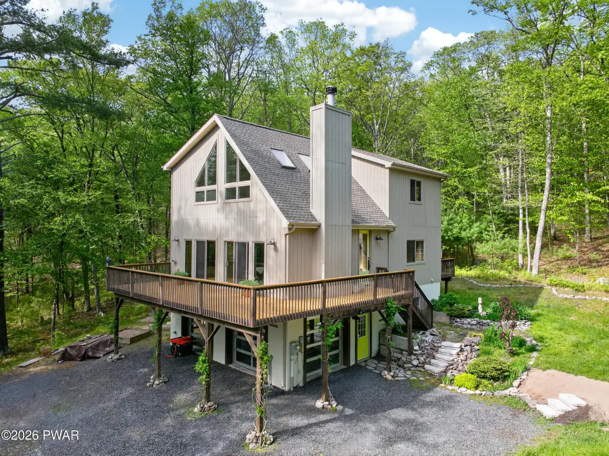 161 Woodland Drive, Dingmans Ferry, PA 18328 - #1