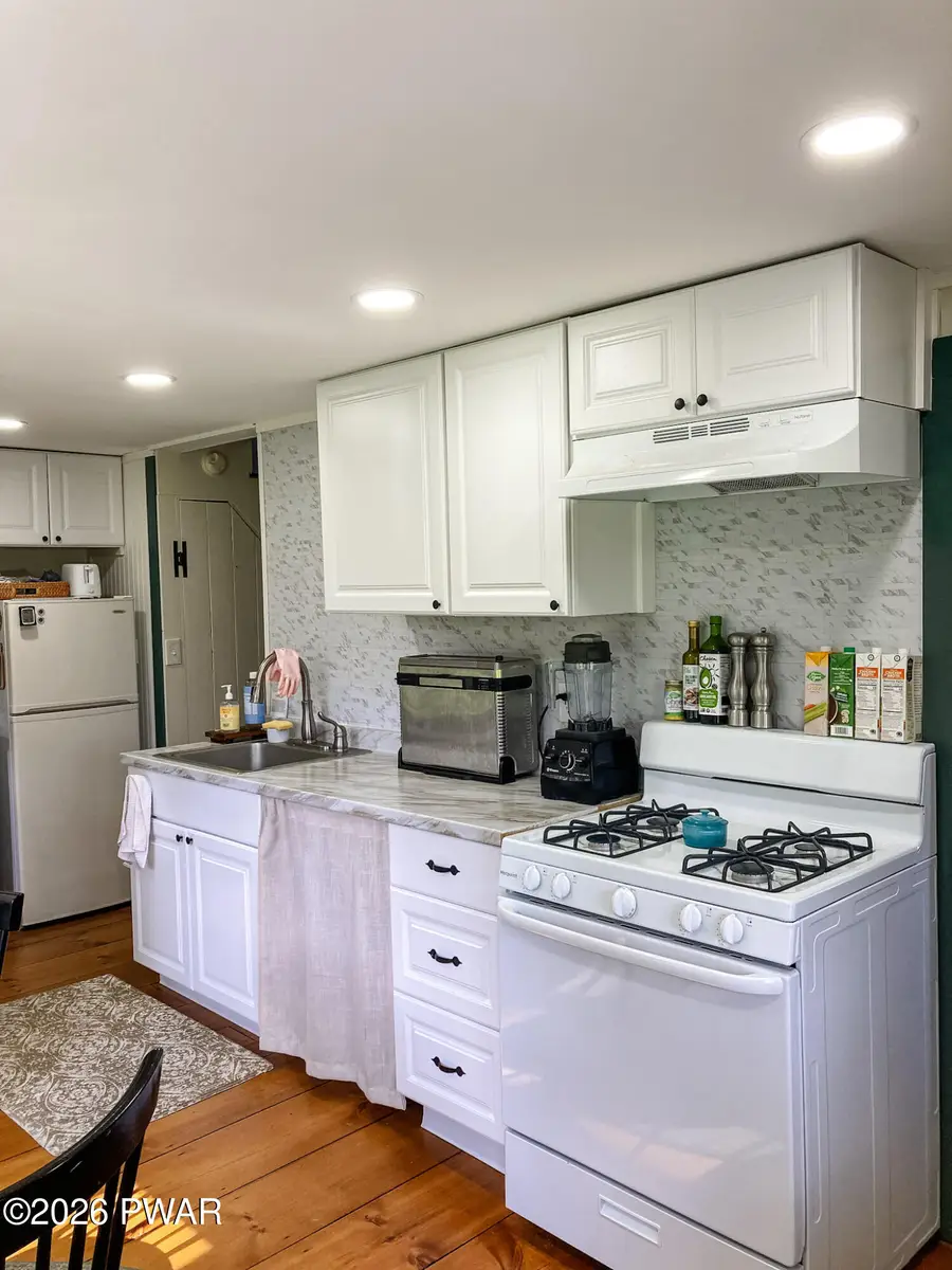 2111 Maplewood Road, Jefferson, PA 18436 - #3