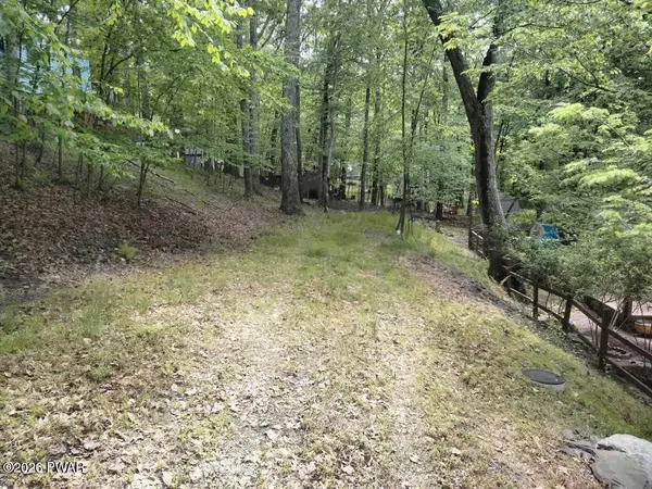 104 Sugar Pine Drive, Milford, PA 18337