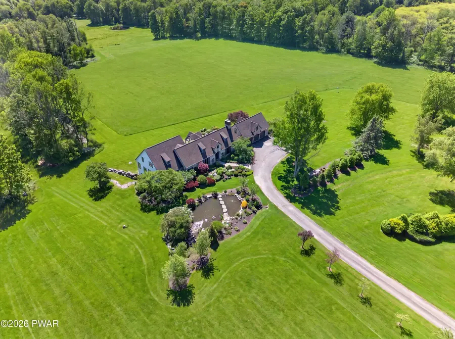 129 Valleyview Road, Greentown, PA 18426 - #2
