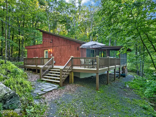 124 Hickory Drive, Lords Valley, PA 18428