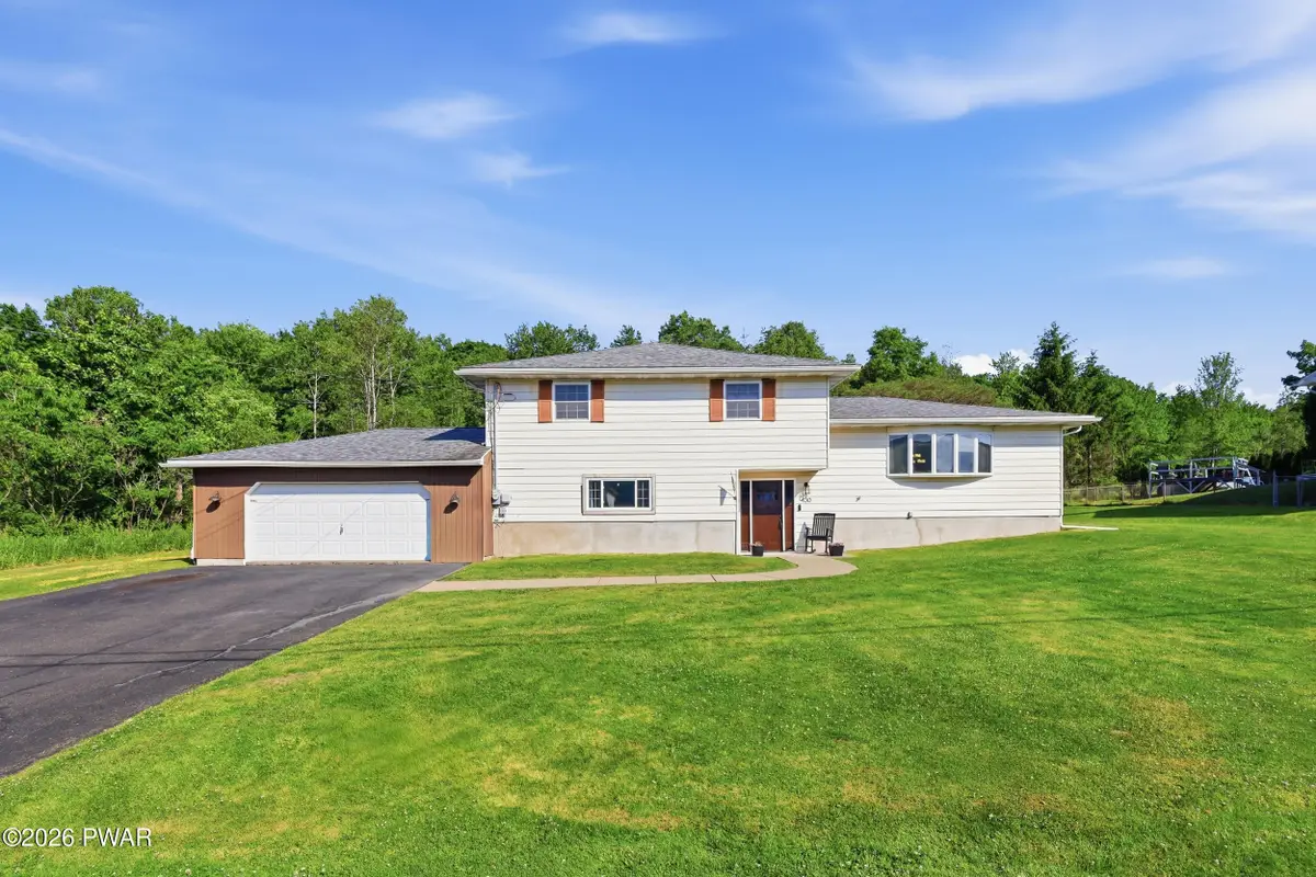 430 Delaware Street, Mayfield, PA 18433 - #1