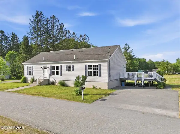 141 Wood Street, Richmondale, PA 18421