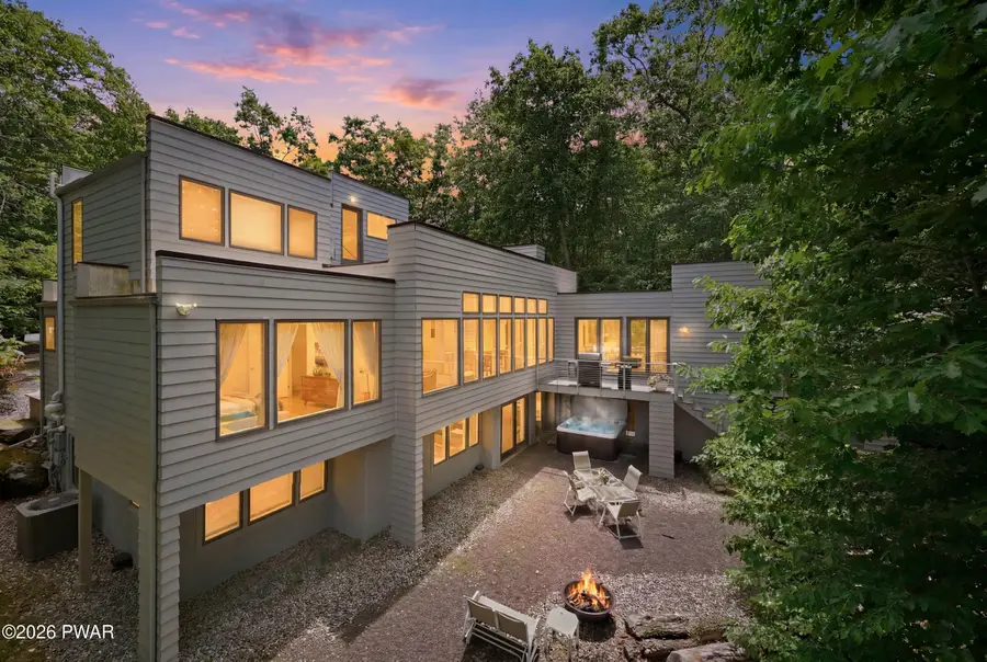 128 Broadmoor Drive, Hawley, PA 18428 - #3