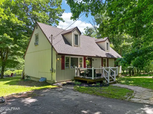 112 Partridge Court, Dingmans Ferry, PA 18328