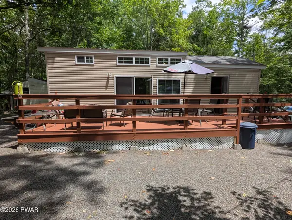 142 Paupack Drive, Shohola, PA 18458