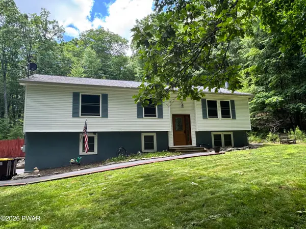279 Water Forest Drive, Dingmans Ferry, PA 18328